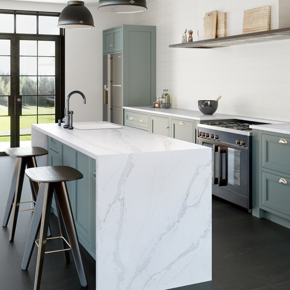 plan de travail en quarzt blanc silestone "calacatta gold"