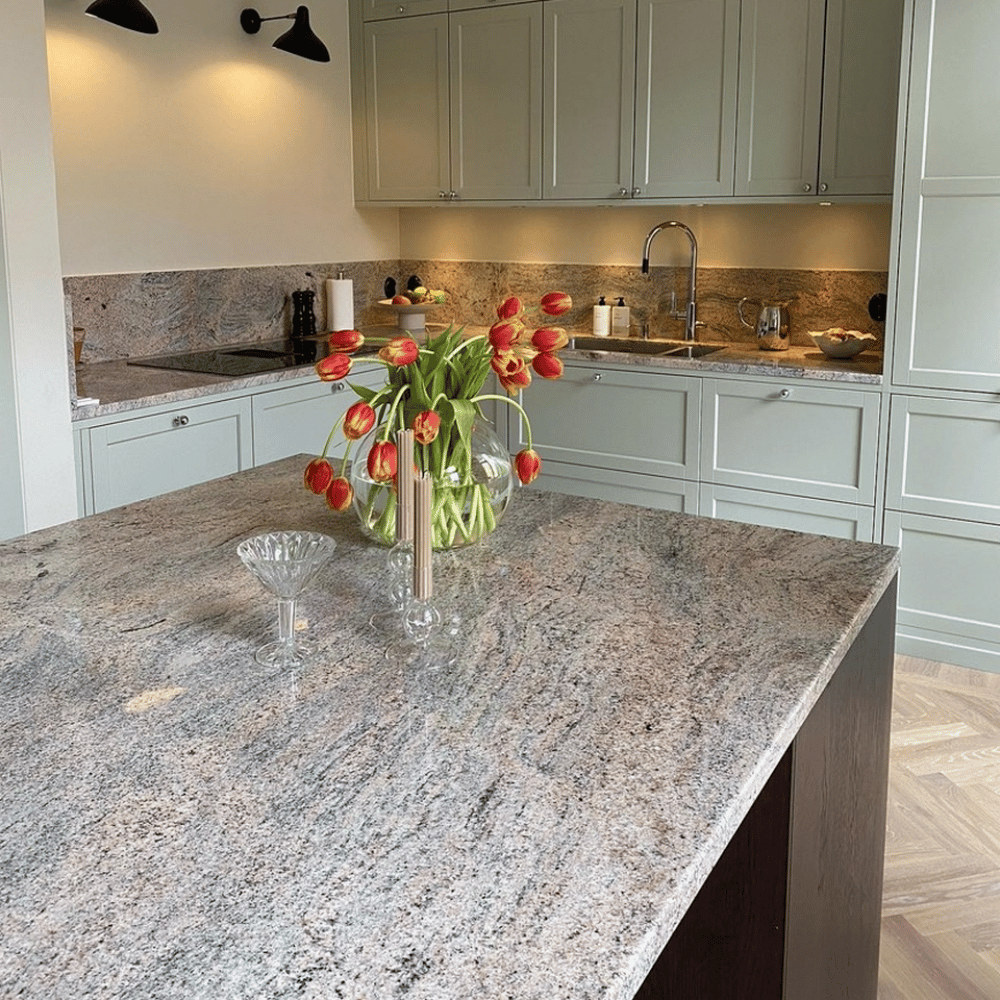 Plan de travail granit Beige "COLONIAL IVORY"