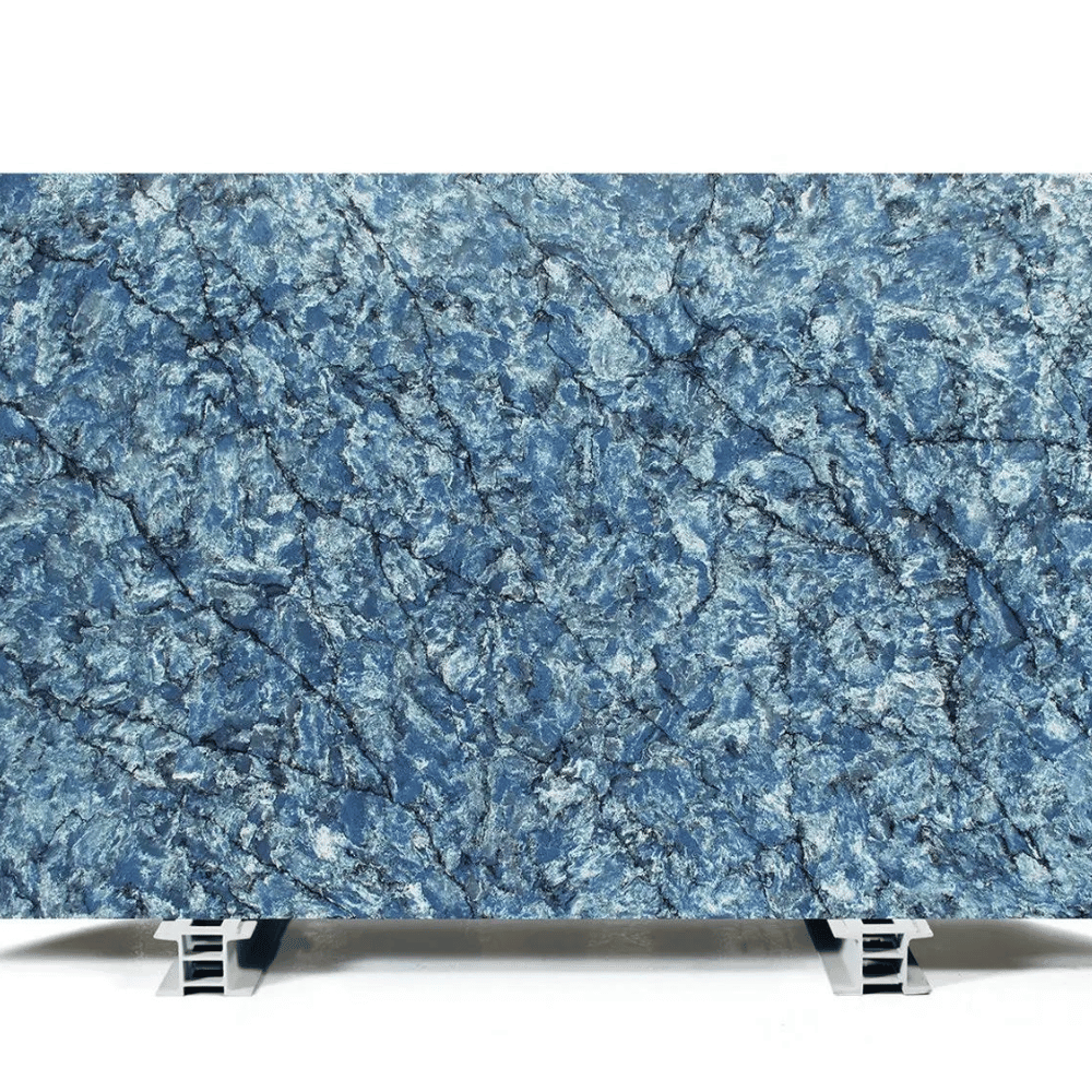 Quartz de couleur bleu