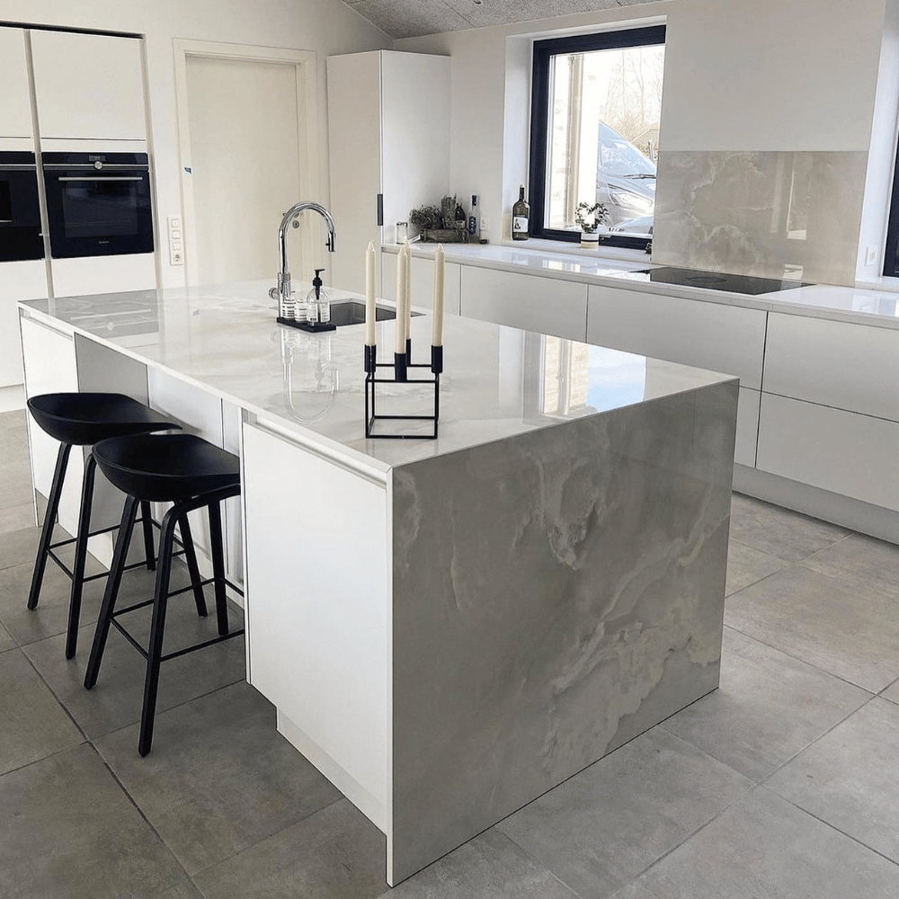 ilot central de cuisine en dekton helena