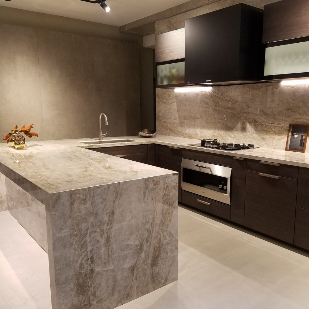 plan de travail en dekton taga , cuisine moderne équipé