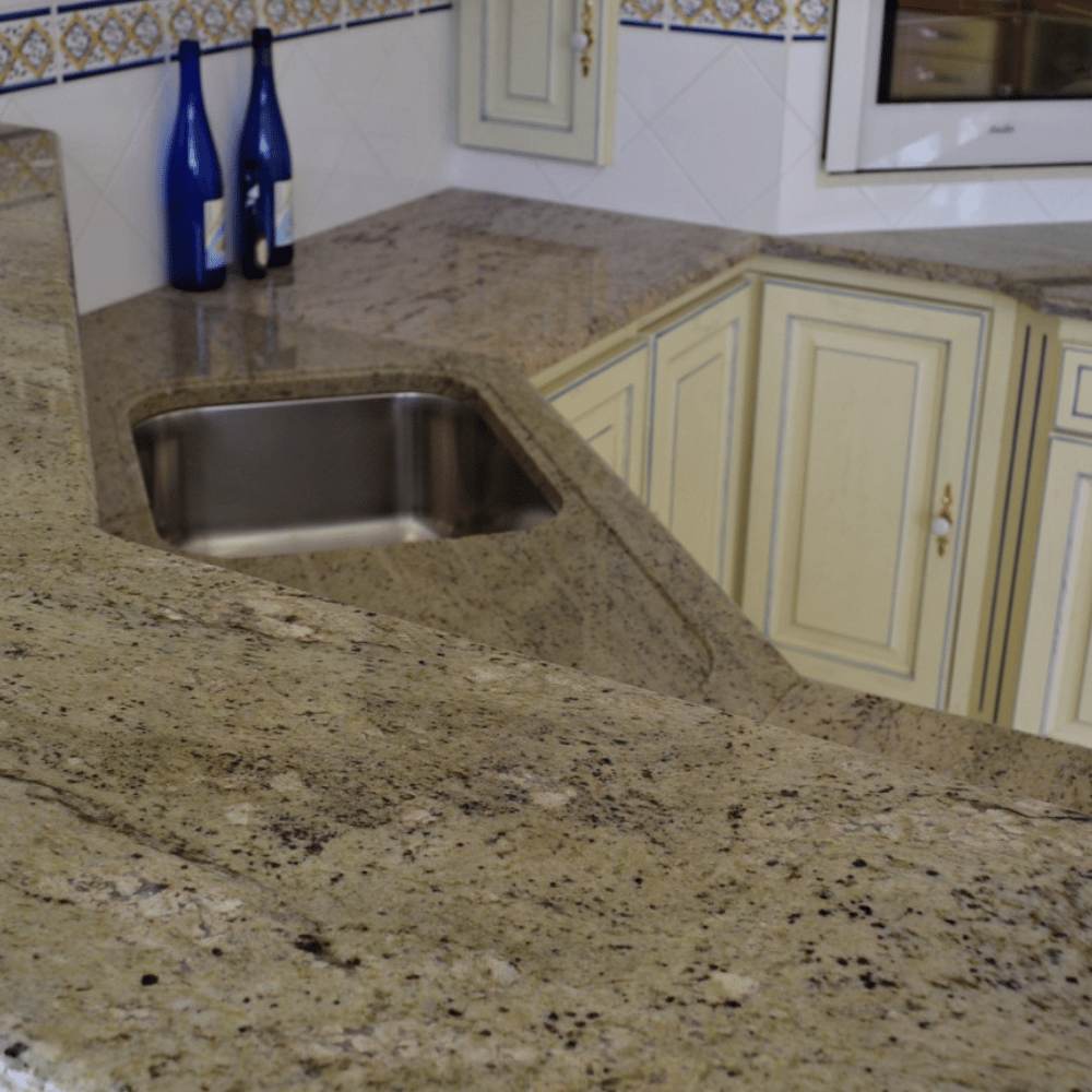 plan de travail en granit lemon ice