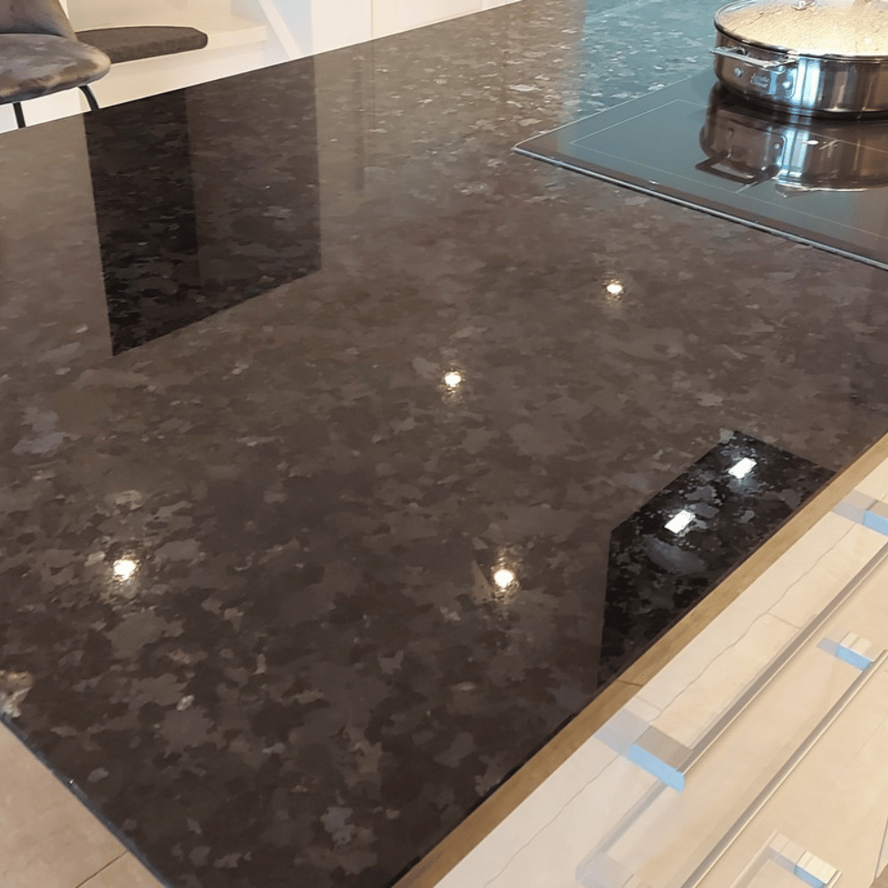 Plan de travail granit Marron "ANTIQUE BROWN"