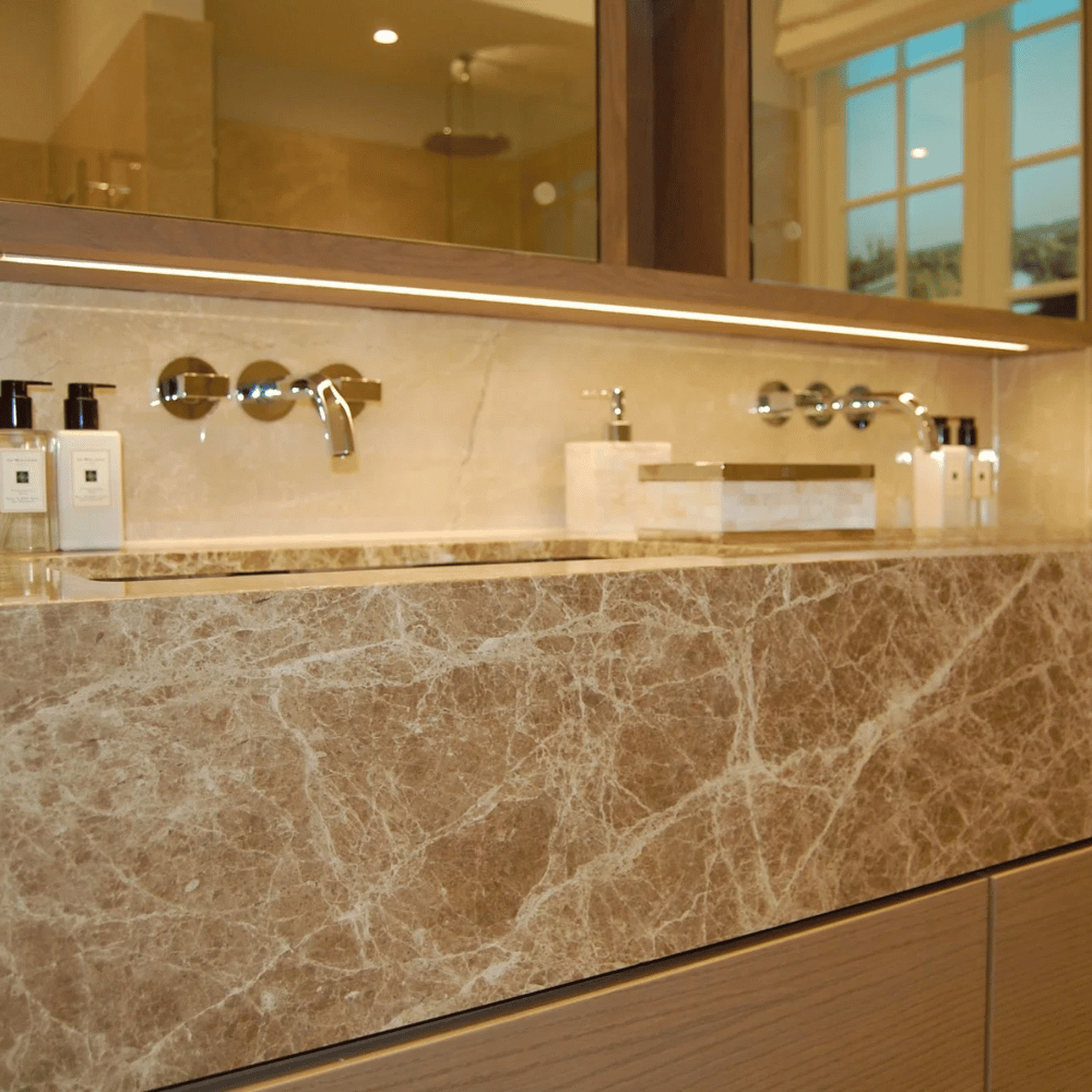 Plan de travail marbre marron "EMPERADOR LIGHT"