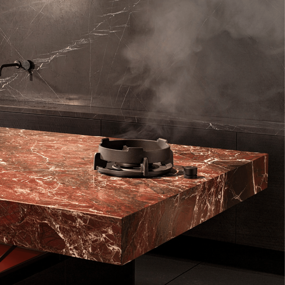 Plan de travail marbre rouge "BRECCIA MEDICEA"