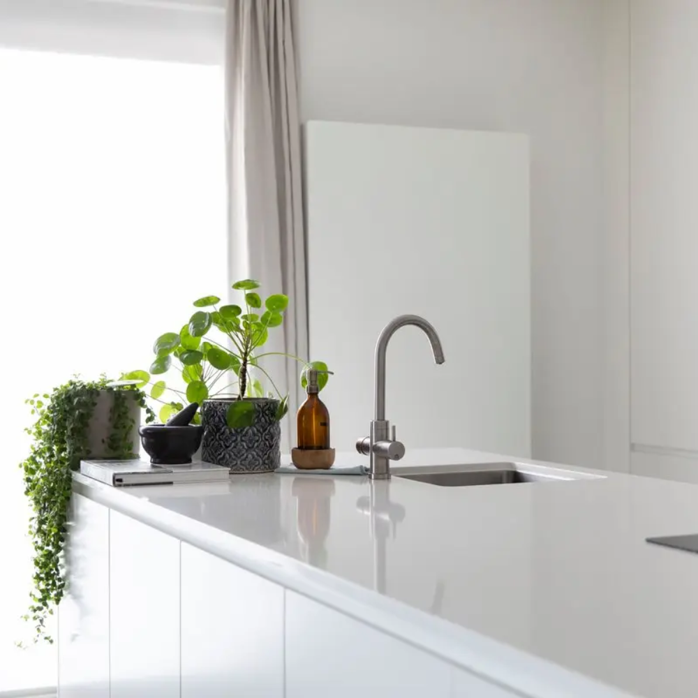 plan de travail en quartz blanc