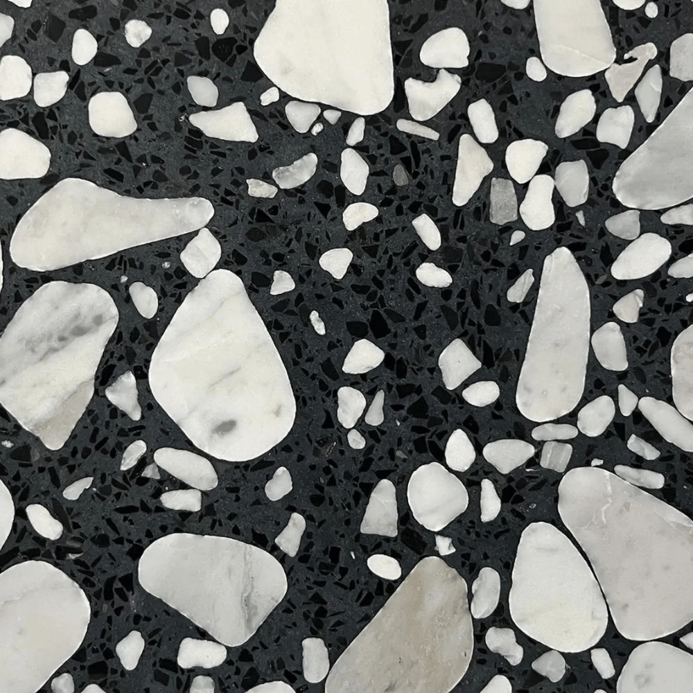 couleur du terrazzo WHITE CARRARA PEBBLE