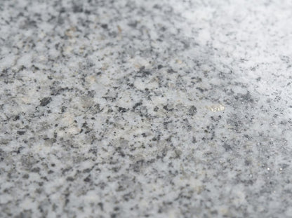 Granit Cinza Evora gris clair texture naturelle plan de travail sur mesure